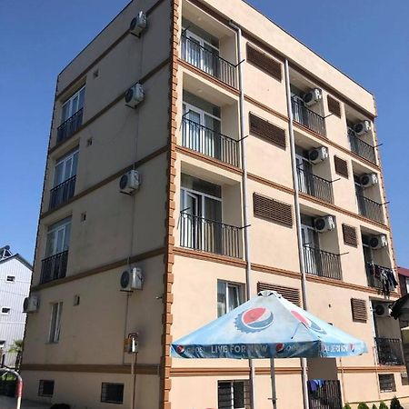 אורקי Chaki Hotel מראה חיצוני תמונה