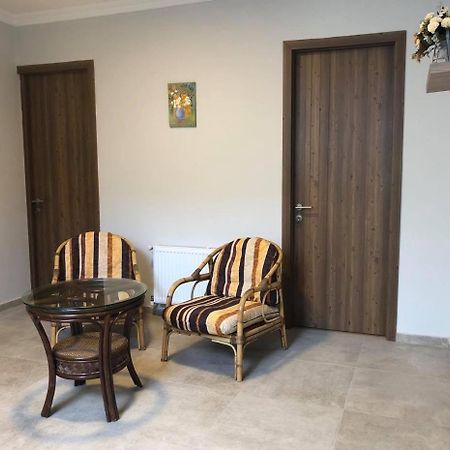 אורקי Chaki Hotel מראה חיצוני תמונה