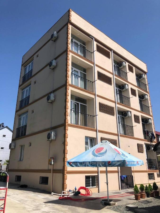 אורקי Chaki Hotel מראה חיצוני תמונה