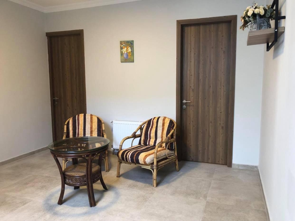 אורקי Chaki Hotel מראה חיצוני תמונה