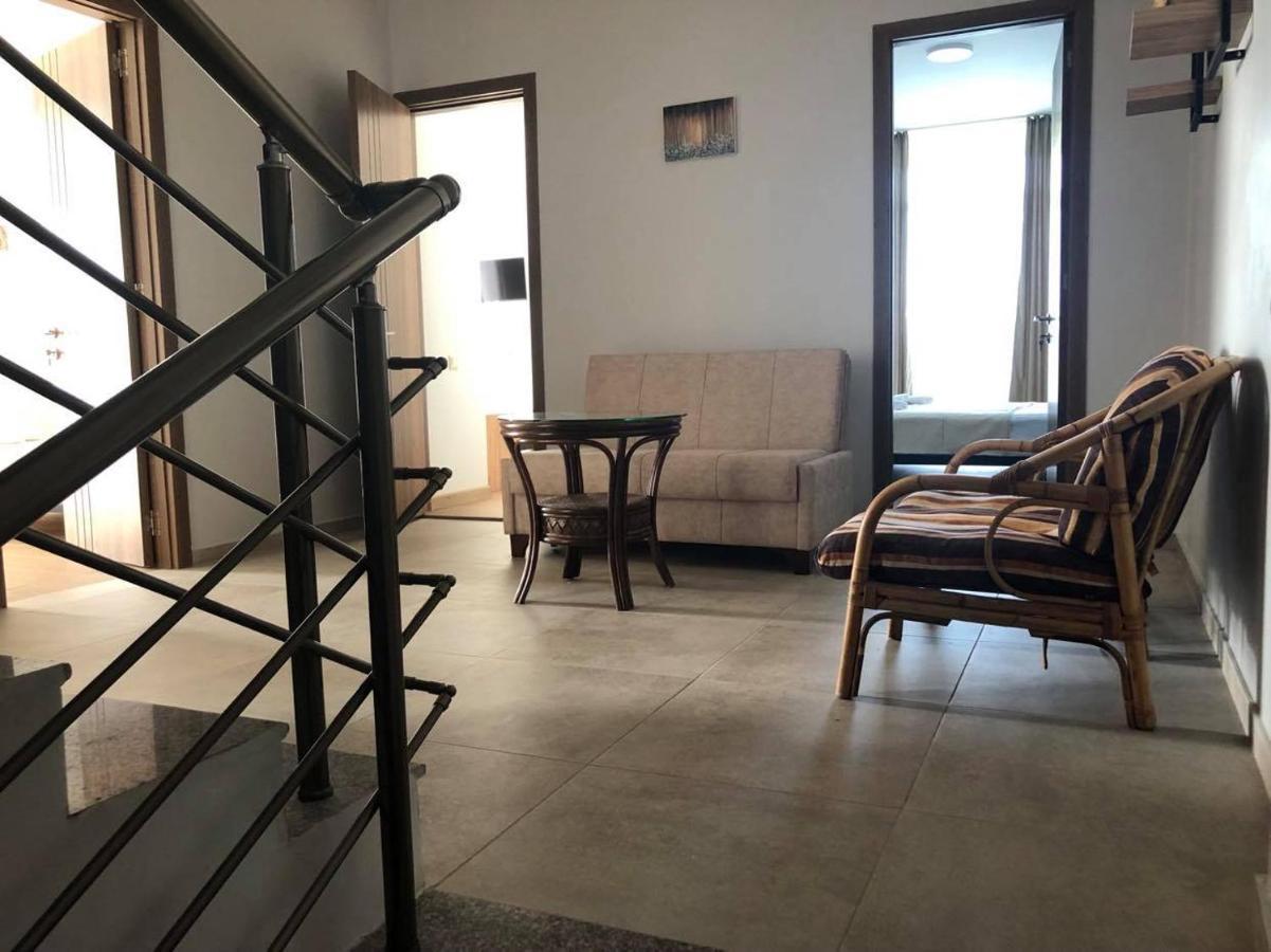 אורקי Chaki Hotel מראה חיצוני תמונה