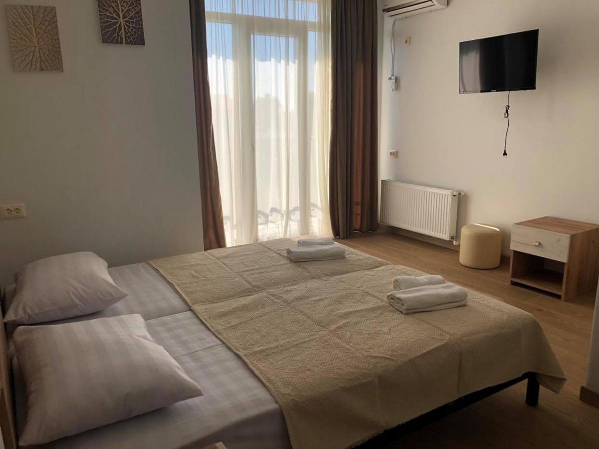 אורקי Chaki Hotel מראה חיצוני תמונה